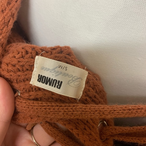 Knitted jumper with open back - Picture 3 of 3